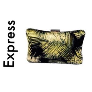 Express new green unique clutch
